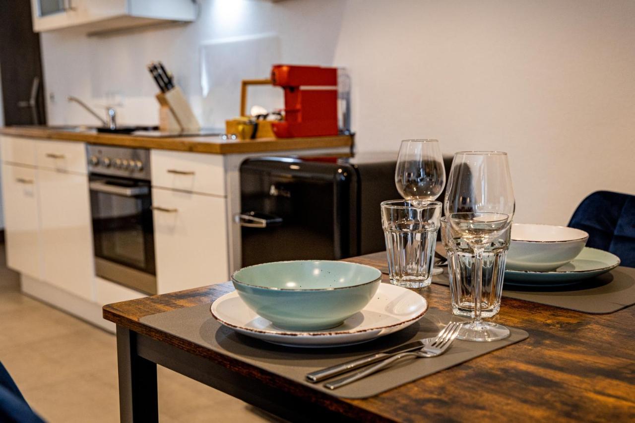 Servus-apartments Direkt In Der Nah Am Wasser Netflix Apartment *
